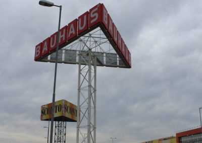 Bauhaus Bratislava Pharos